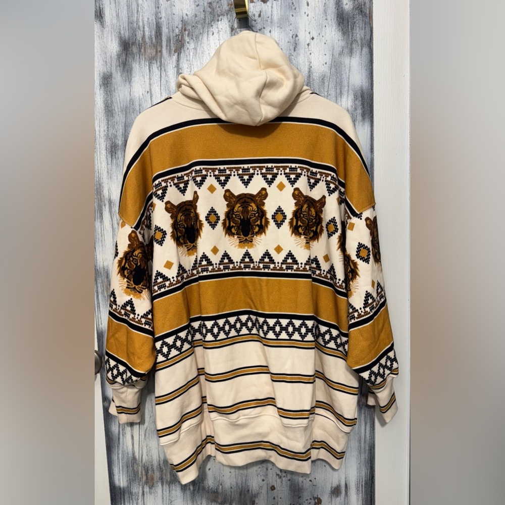 Free People Movement Sprint To The Finish Tiger Printed Hoodie - NWOT - Picture 3 of 12